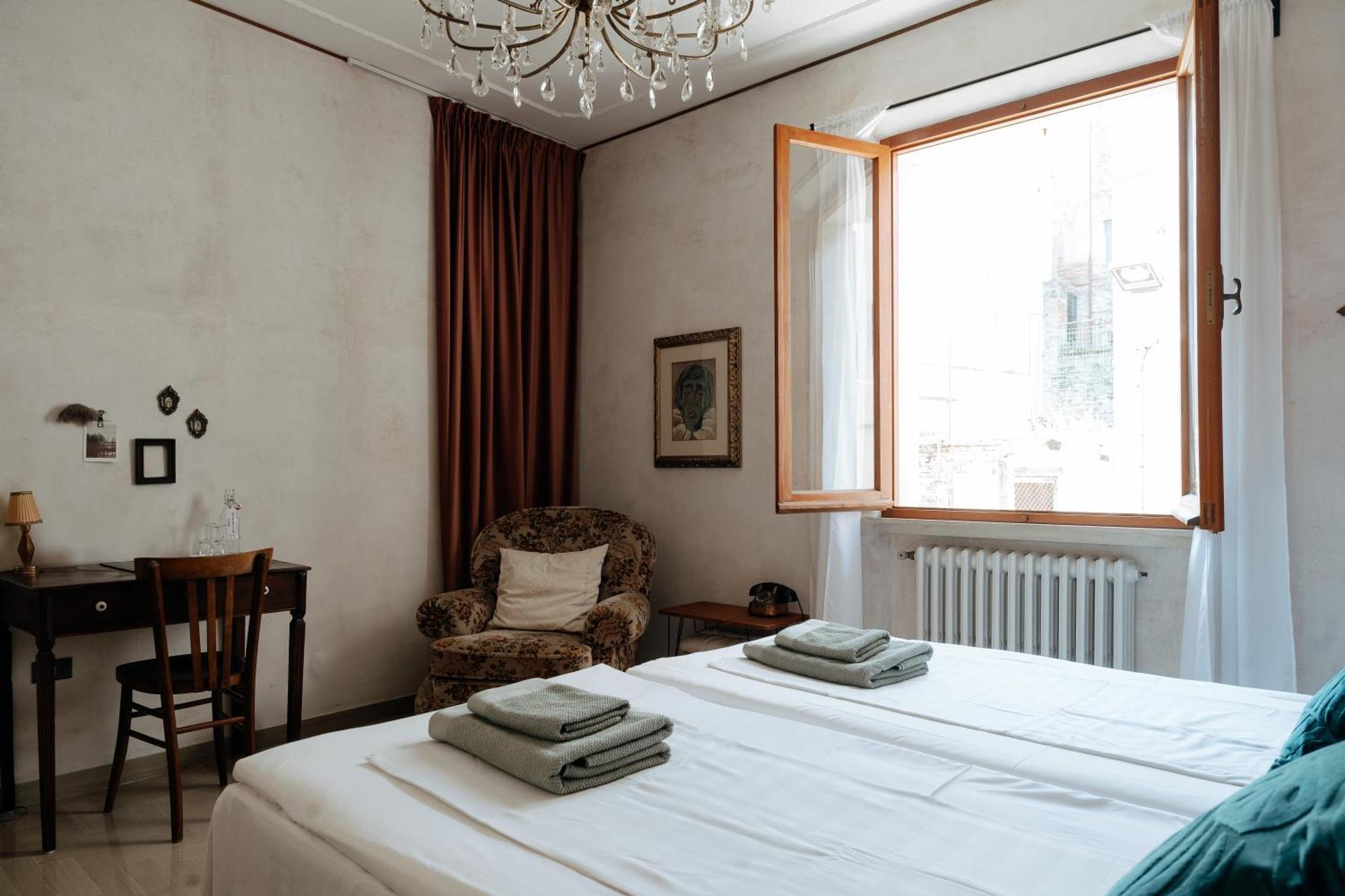 Casa Agello Homestay *